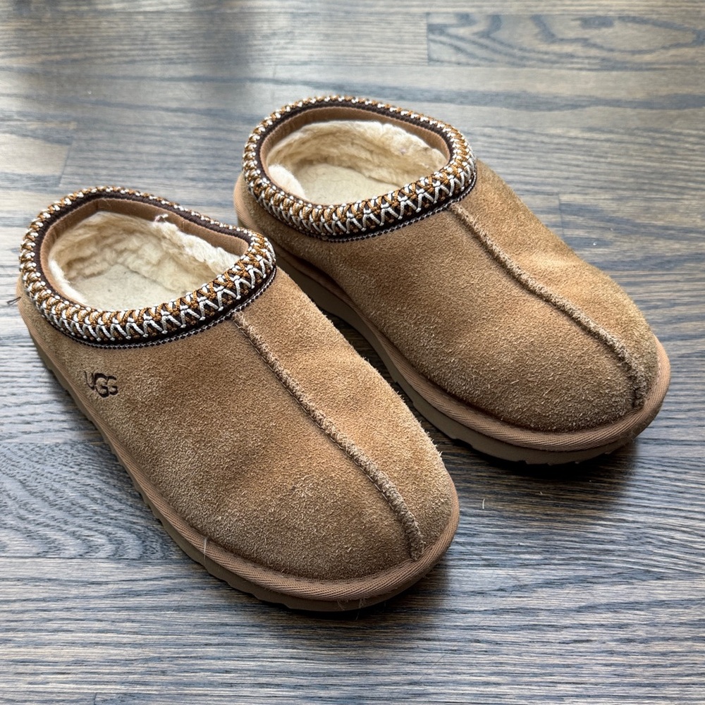 UGG Tasman II Chestnut Suede Slipper